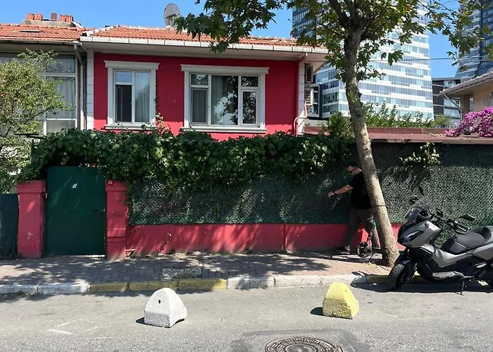 아파트호텔 Sisli - Room22 3*